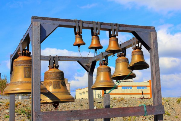 Звонницы и колокольни