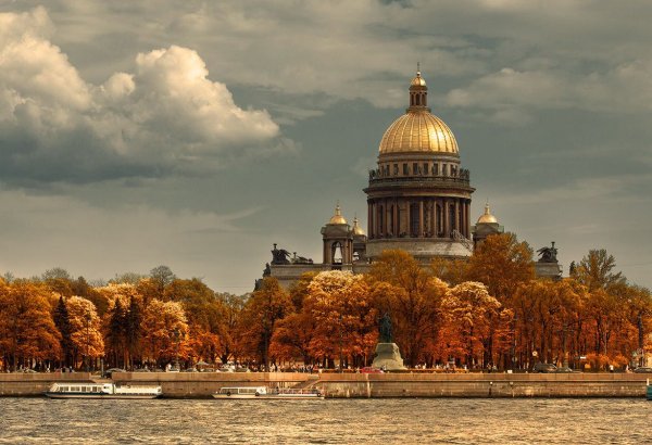 Питер осенью Исаакиевский собор