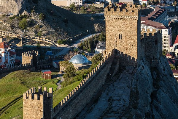 Судак Крым Генуэзская крепость