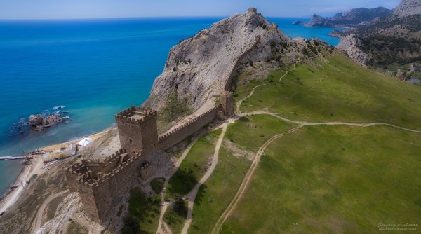 Судак Крым Генуэзская крепость