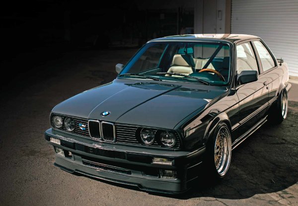 BMW e30 купе m