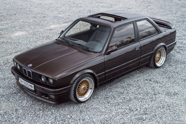 BMW e30 Coupe