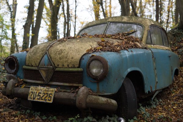 Ржавая машина