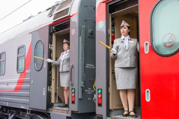 Проводник пассажирского вагона