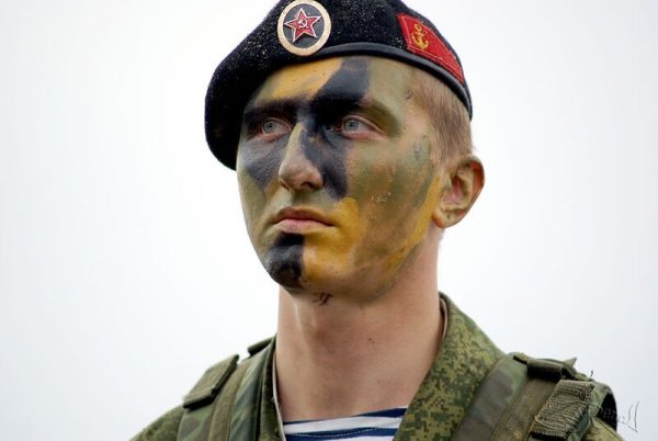 Камуфляж на лице