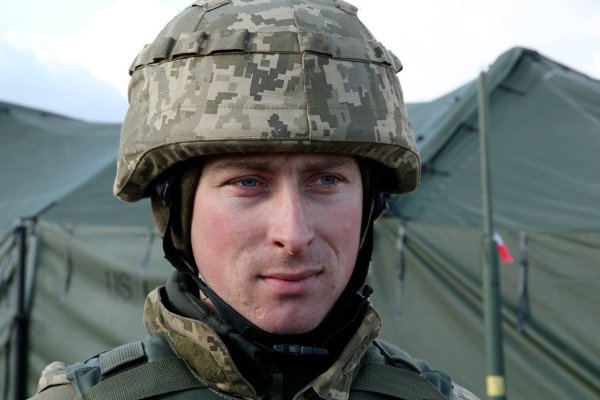 Лицо военного