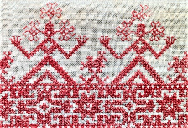 Славянский антропоморфный орнамент