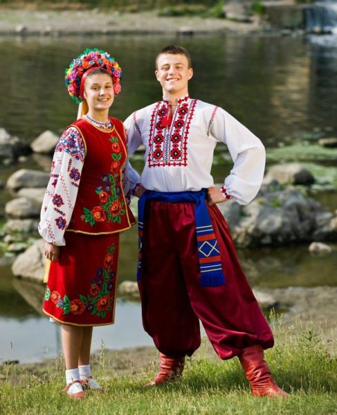 Национальный костюм Закарпатье