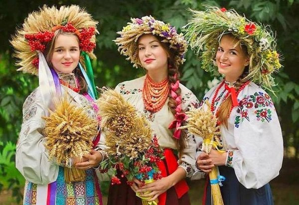 Украинский национальный венок