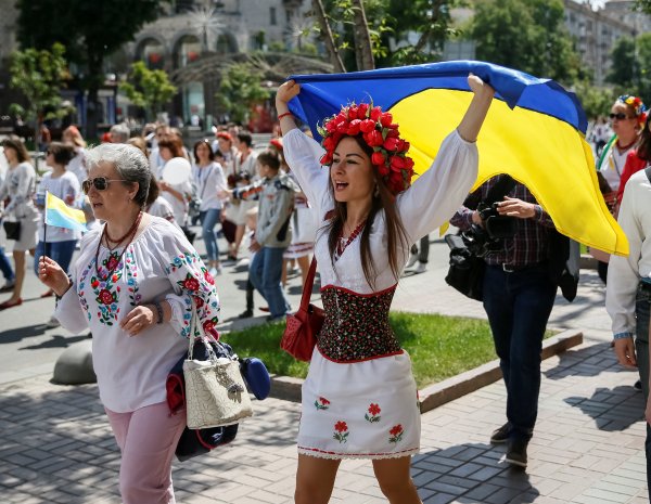 Украинцы в вышиванках
