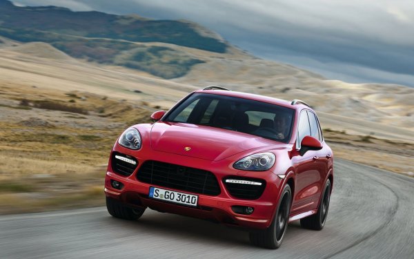 Porsche Cayenne GTS 2013