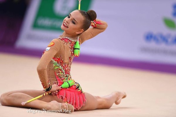 Дина и Арина Аверина 2017
