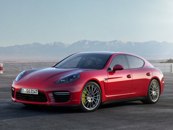 Porsche Panamera GTS