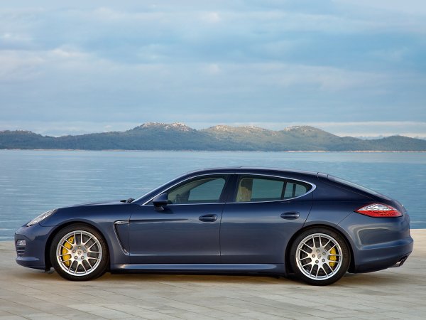 Porsche Panamera 4s