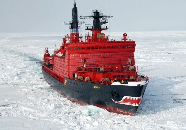 Атомный ледокольный флот Мурманск