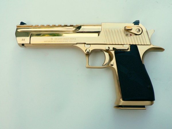 Desert Eagle 50 с гравировкой