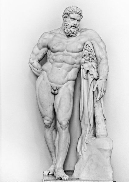 Гипсовая голова Геракла построение