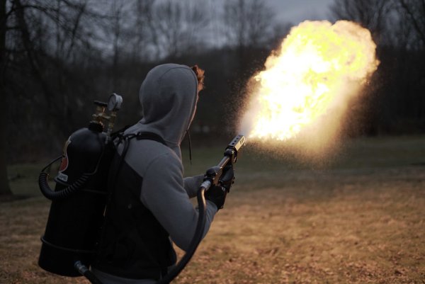 Xl18 Flamethrower