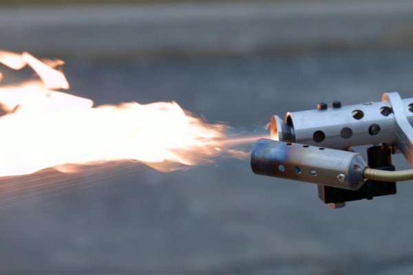Бытовой огнемет xm42