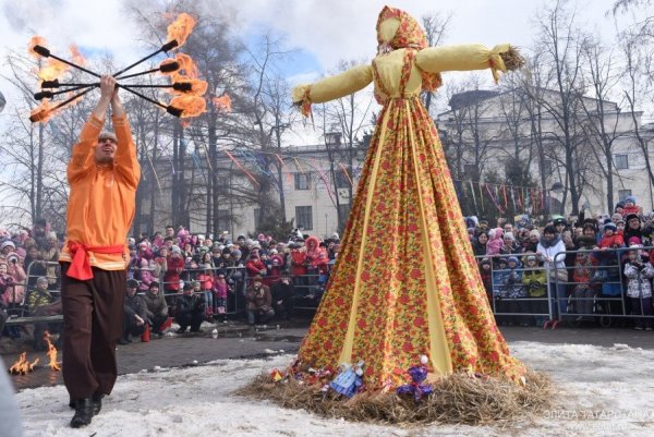 Садовничий чучело Масленица