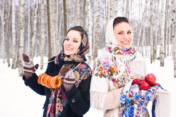 Фотосессия в народном стиле зимой
