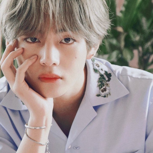BTS Ким тэхён