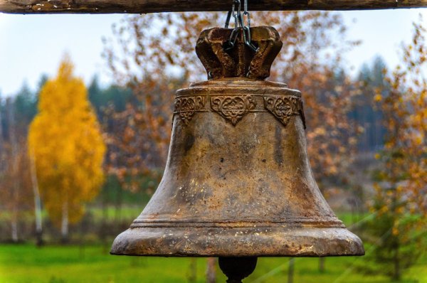 Колокольня храма в Ясенево