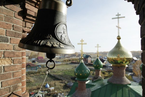 Праздничный колокольный звон