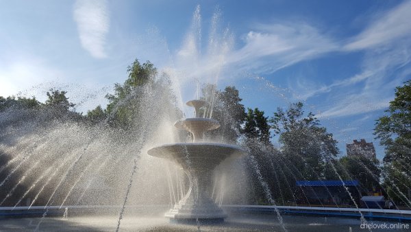 Фонтан в Автозаводском парке Нижний Новгород