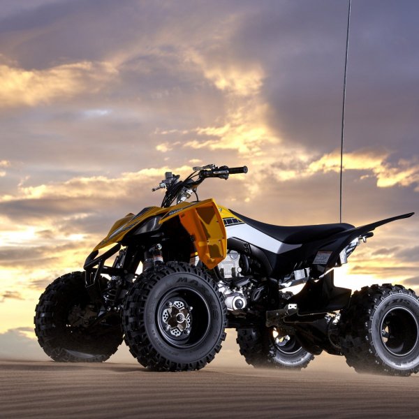 Квадроцикл Yamaha yfz450r