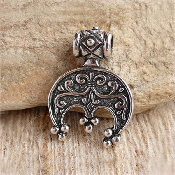 Славянский символ Лунница