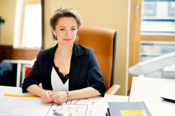 Елена Кузина