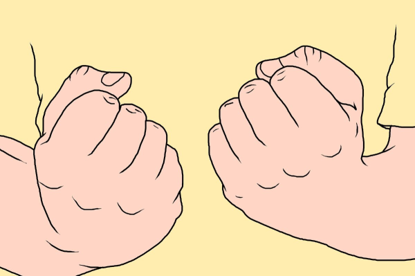 Ежедневное сжатие пальцев рук в кулак