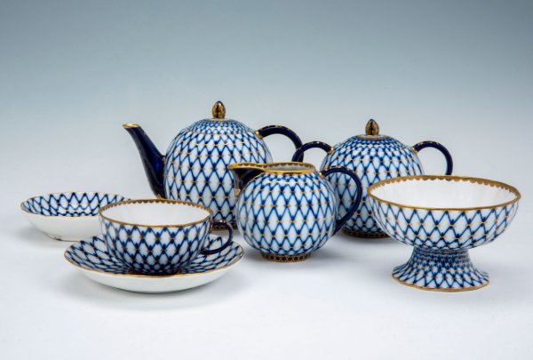 Красная Кобальтовая сетка Императорский фарфоровый завод