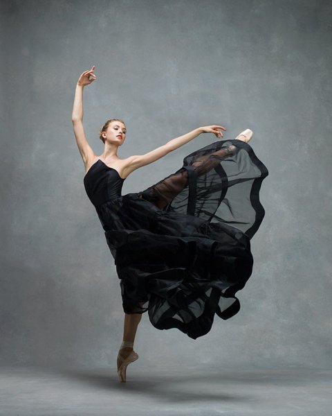 Мари Ито балерина