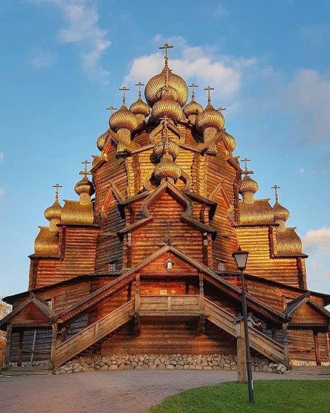 Усадьба Богословка в Невском лесопарке