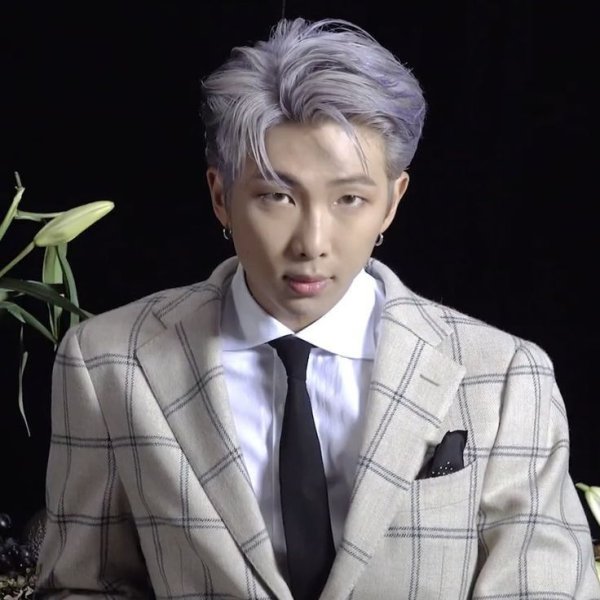 Намджун из BTS 2021
