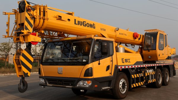 Автокран Liugong модель tc250ak5-1