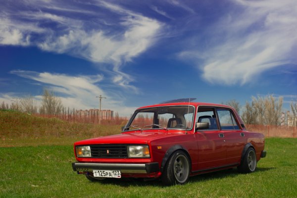 ВАЗ 2105 красная