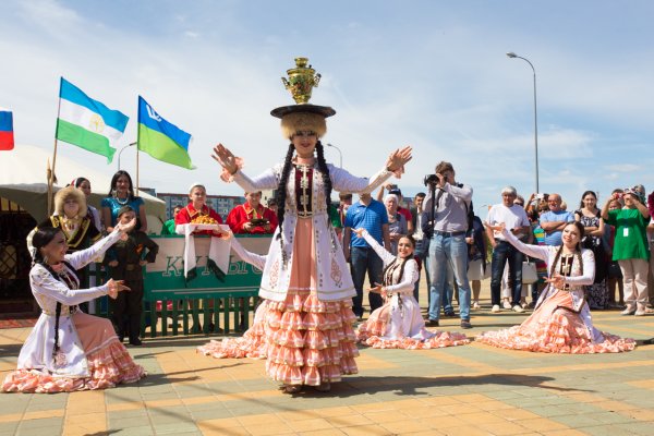 Традиции и праздники