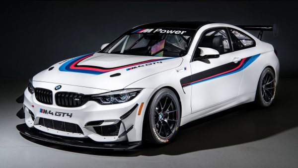 BMW m4 f82 gt4