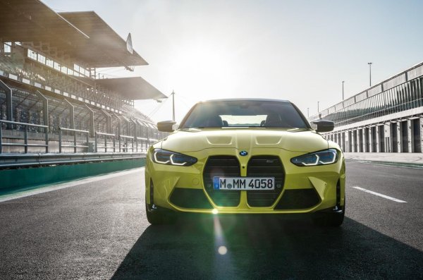 BMW m4 новая