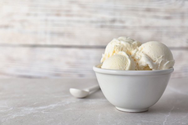 Vanilla Ice Cream (Cream)