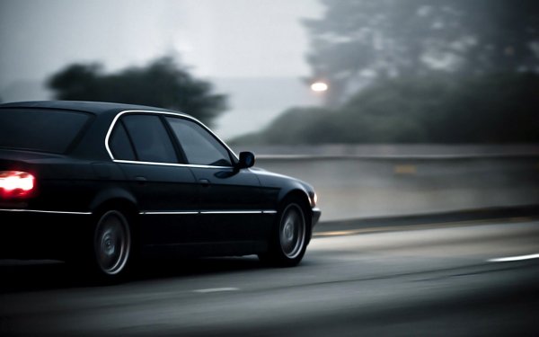 BMW 750i е38