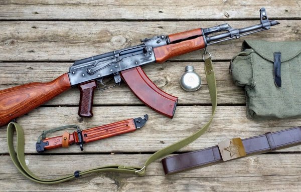 Автомат Калашникова 47 м
