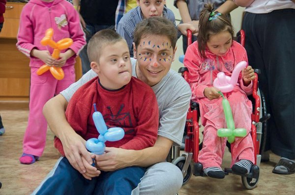 Праздник для детей инвалидов