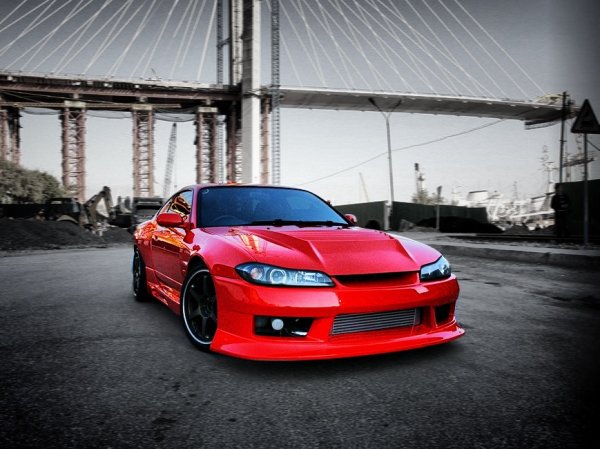 Nissan Silvia s15 красная