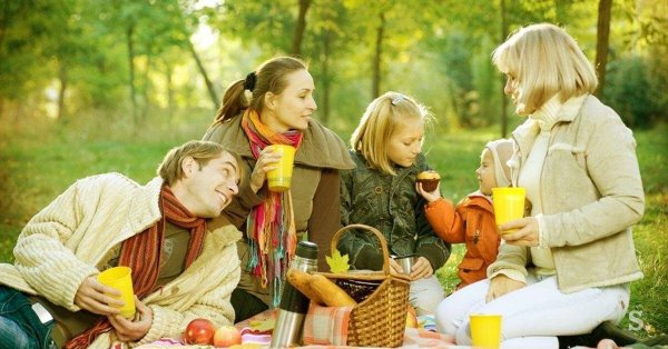 Семейный праздник на природе