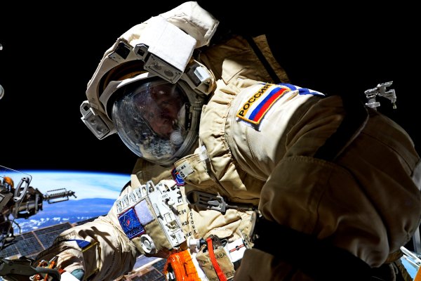Российская орбитальная служебная станция Росс