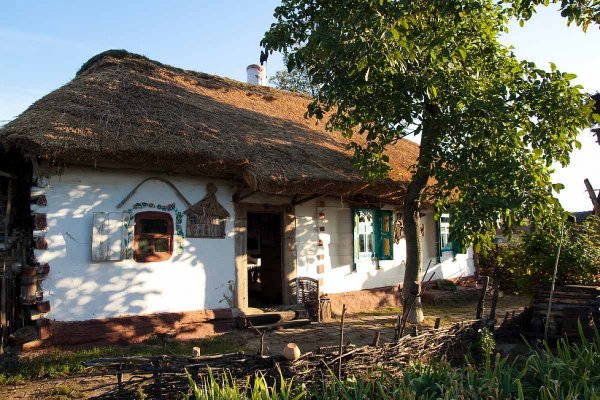 Дом хата Мазанка Украина
